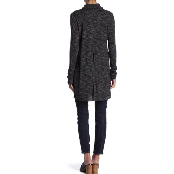 Free People Stone Cold Black Heather Split Back Turtleneck Tunic Size XS - Picture 4 of 8